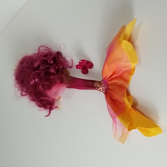 Wonder Woman Barbie Dolls - Picture 14 of 15